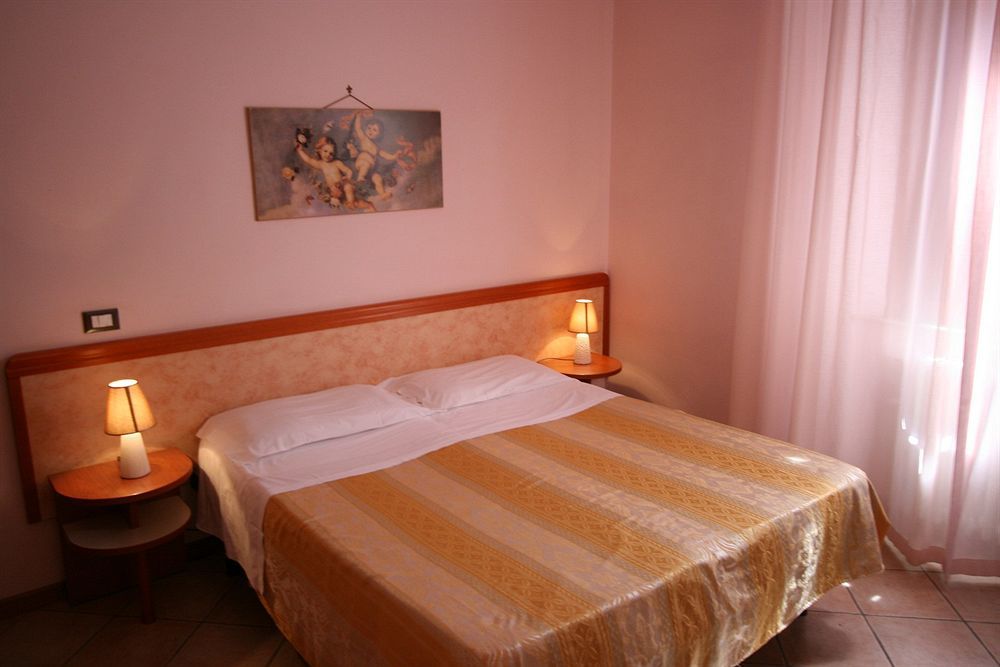 Hotel Venezia 몬테카티니테르메 외부 사진
