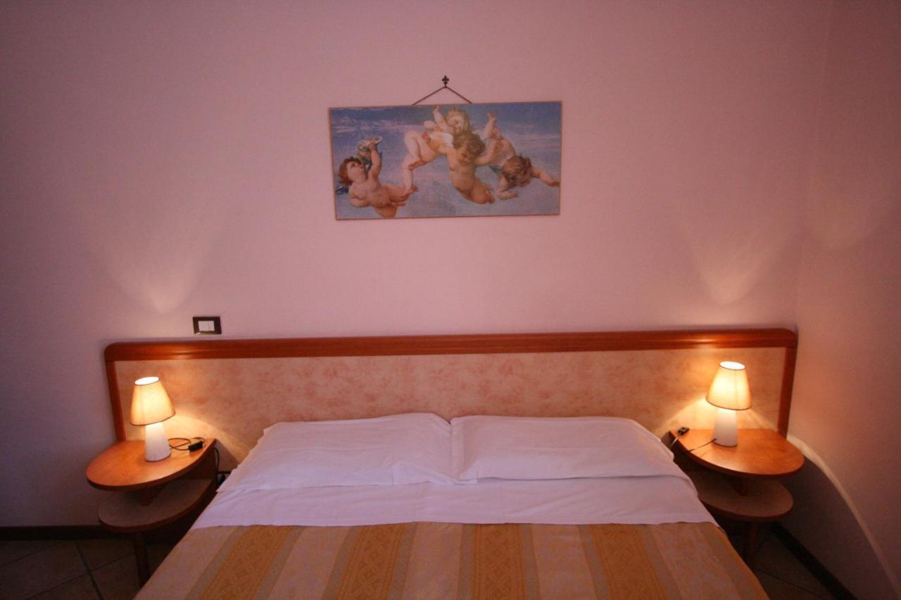 Hotel Venezia 몬테카티니테르메 외부 사진